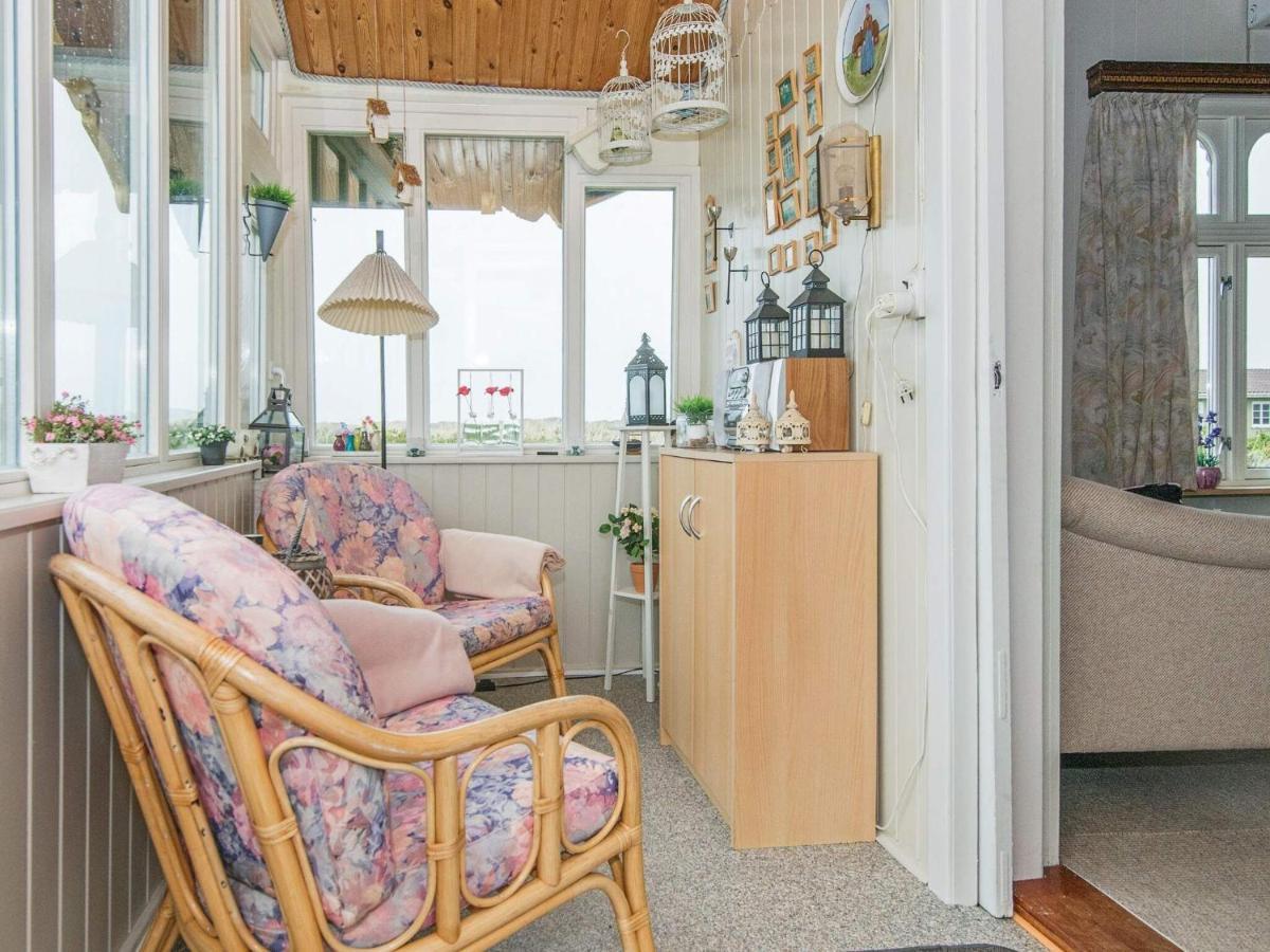 4 Person Holiday Home In R M Lakolk Exterior photo